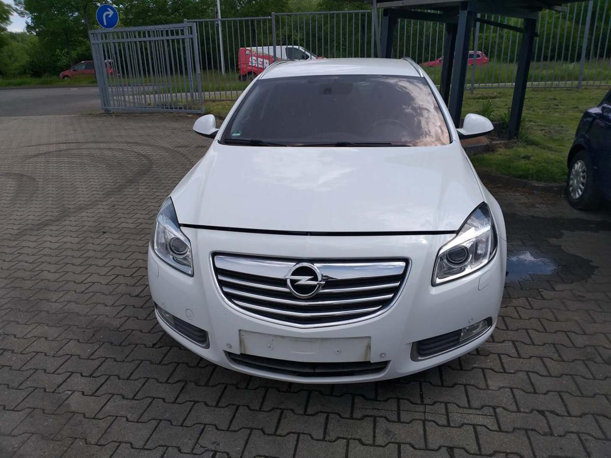 Opel Insignia A original Tür vorn rechts Z40R Schnee Weiss Rohbau Bj.2011